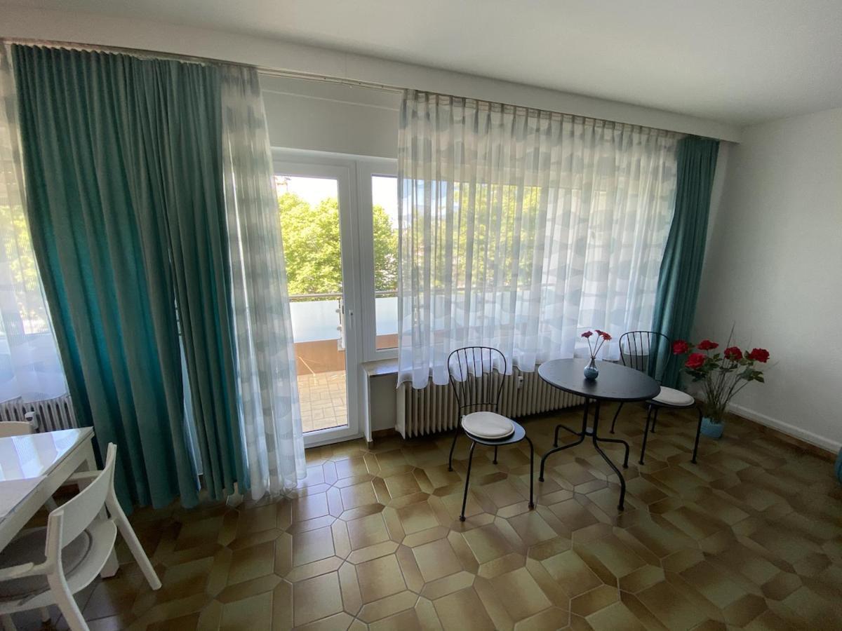 Ferienwohnung Suedpark Apartment - บัดเนาไฮม์ ภายนอก รูปภาพ